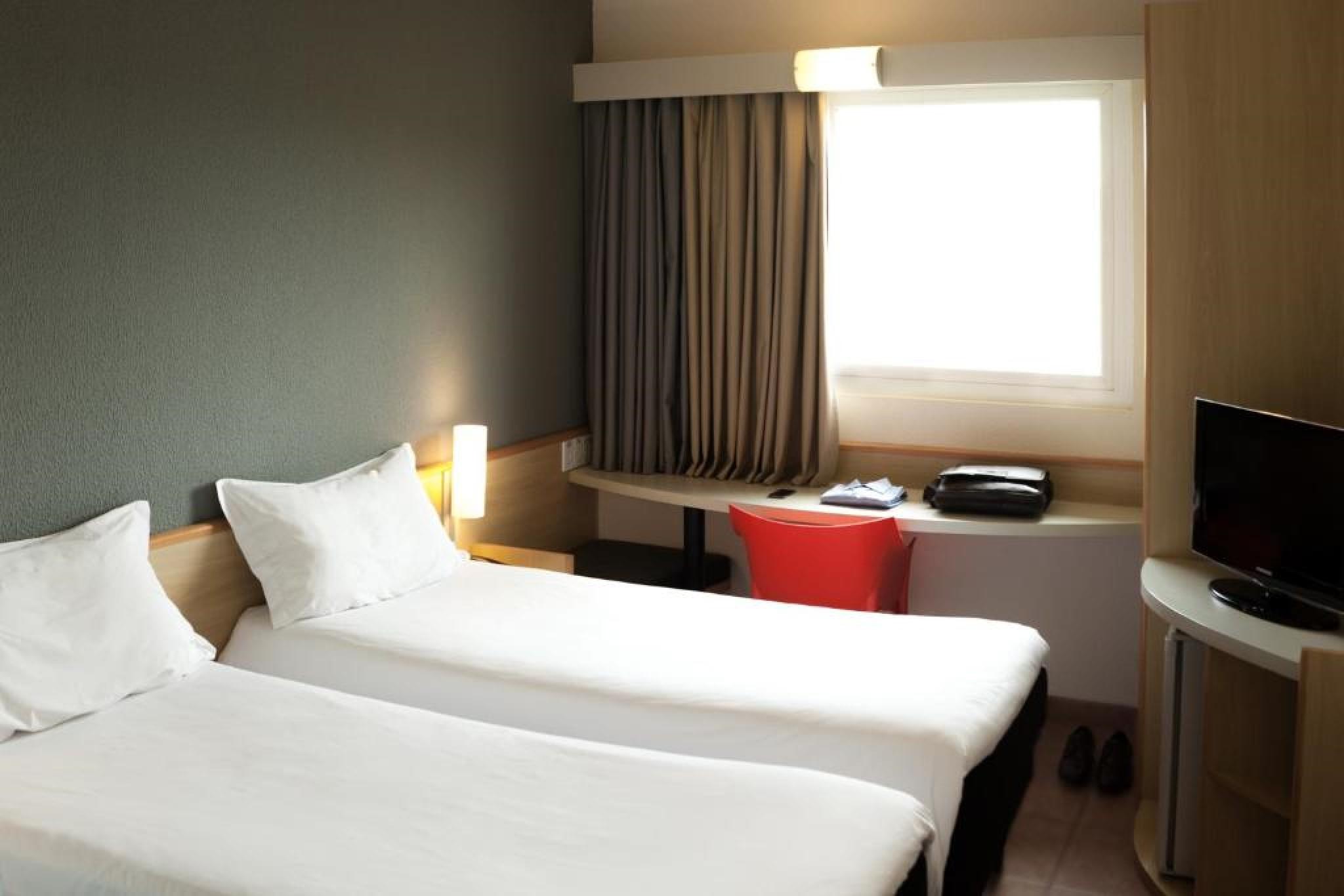 Ibis Criciuma Hotel Criciuma  Bagian luar foto