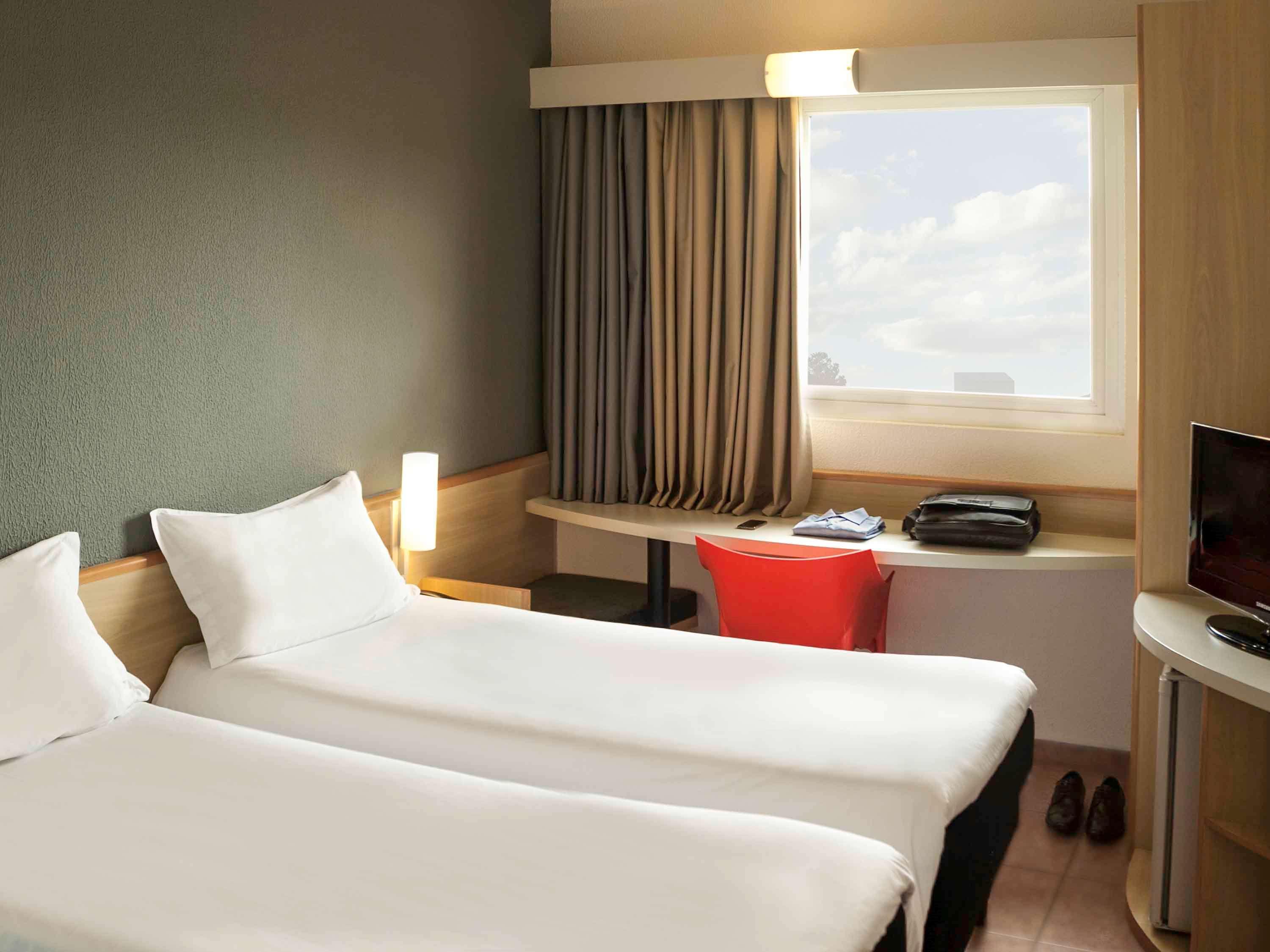 Ibis Criciuma Hotel Criciuma  Bagian luar foto